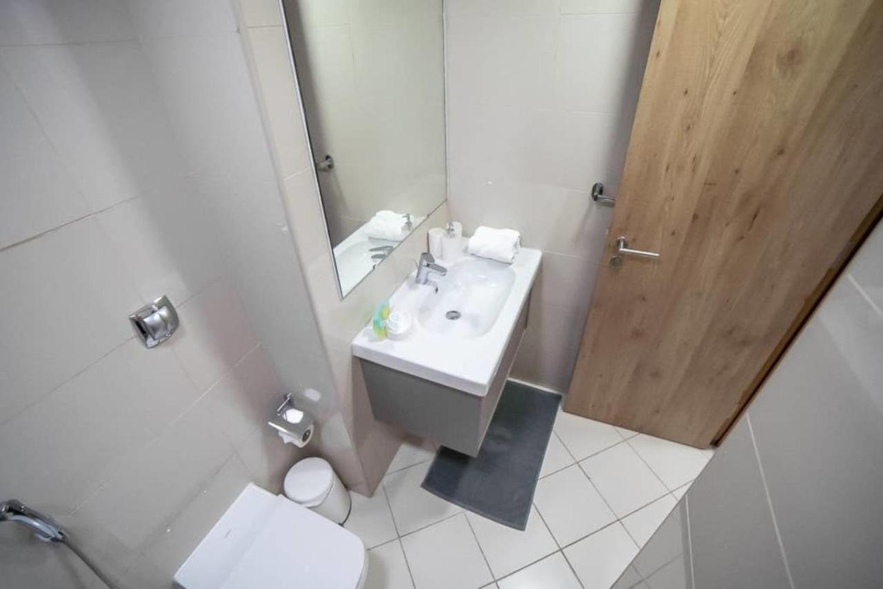 Continental Tower, Dubai Marina - Luton Vacation Homes Екстериор снимка